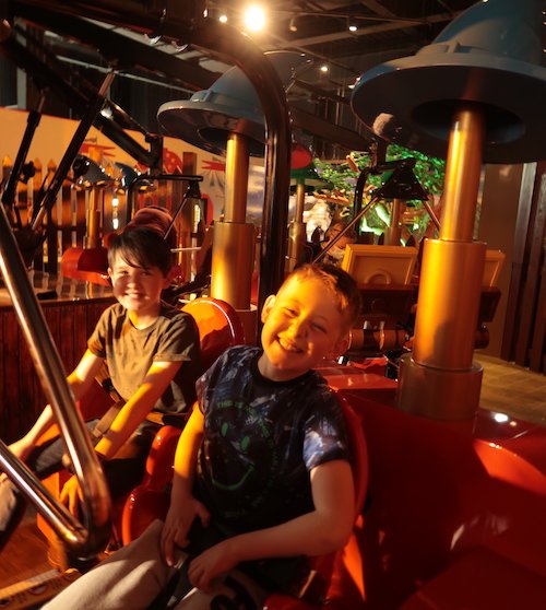 Review Legoland Discovery Manchester Lego Ride