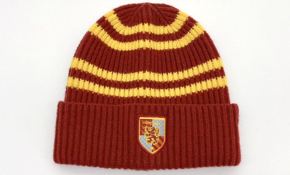Miniso - @TASK PR - Harry Potter Griffindor Knitted Hat - £13 - www.minisoshop.co.uk.jpg