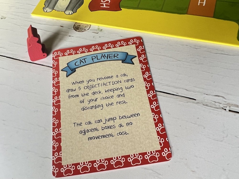 Review Farplace The Game Player Card Different animal abilities